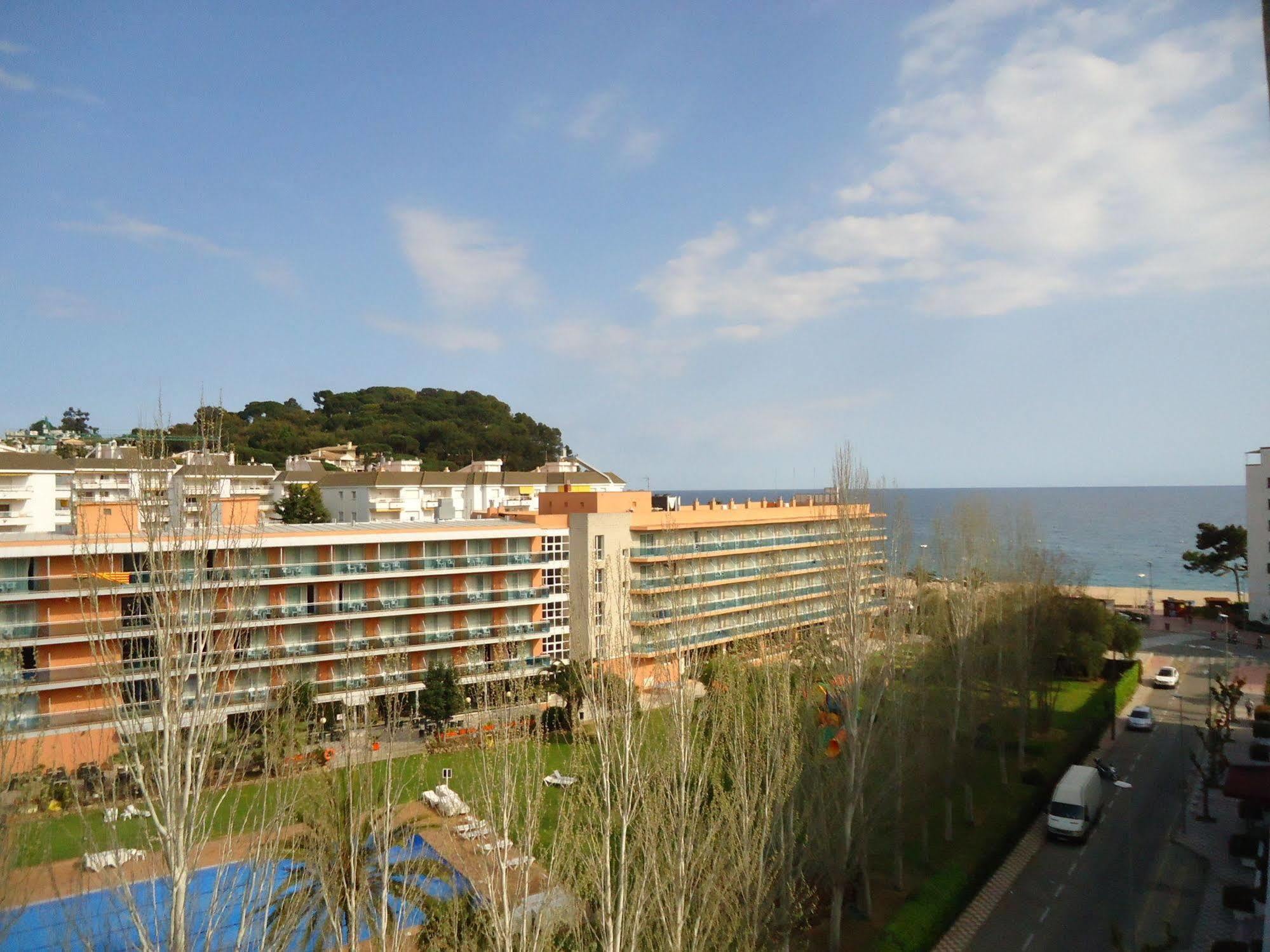 Alva Park Fenals - Familiy Resort Lloret de Mar Esterno foto